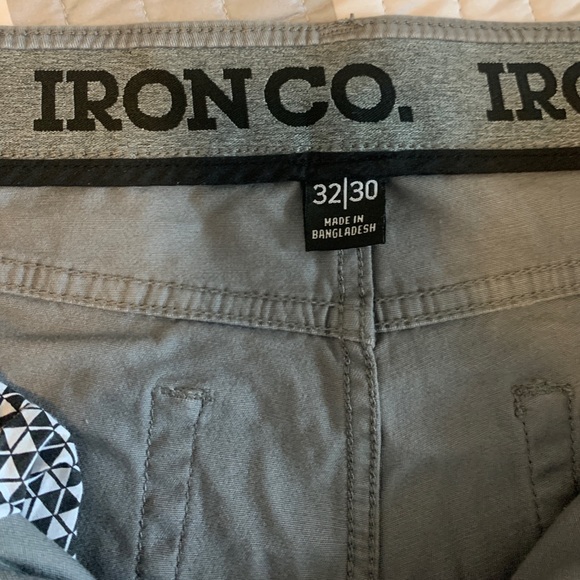Men’s gray pants - Picture 2 of 3